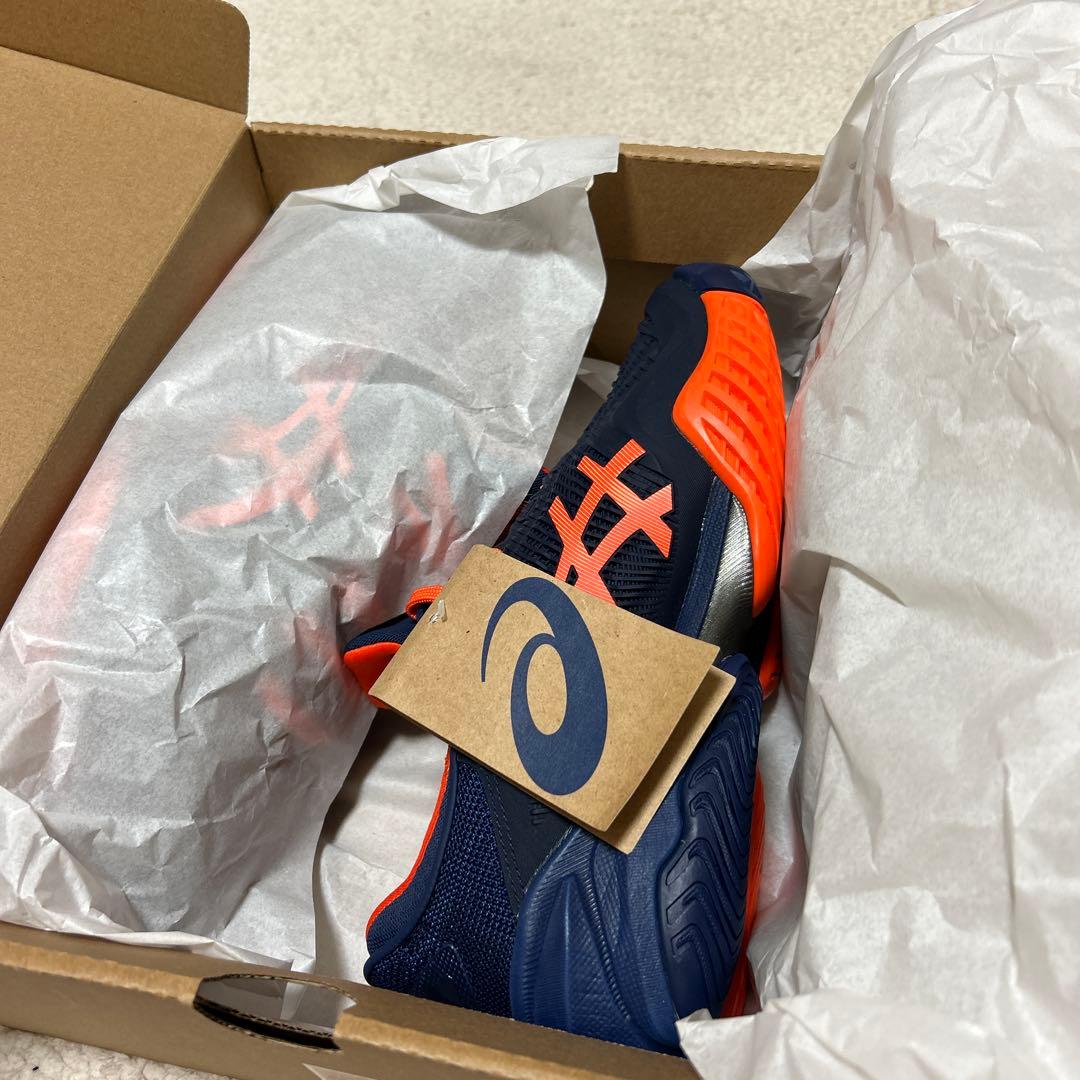 未使用　アシックス　テニスシューズ　COURT FF 3