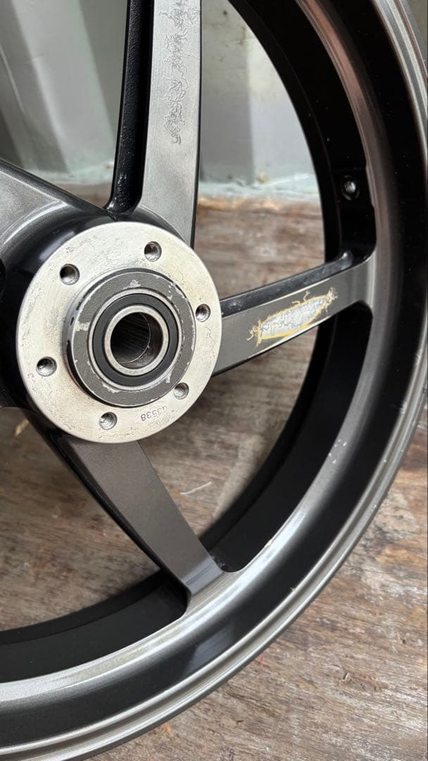 h*c様 イタリア　マルケジーニホイール？マグホイール？