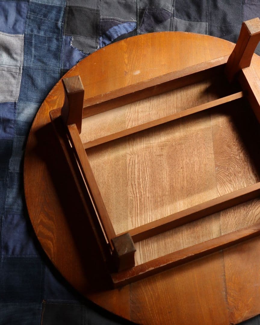 最終値下げ 栓(セン)の小ぶりな丸ちゃぶ台　古道具 古家具 アンティーク 古民家