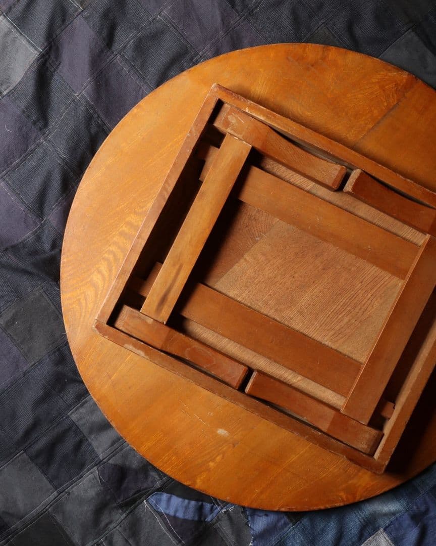 最終値下げ 栓(セン)の小ぶりな丸ちゃぶ台　古道具 古家具 アンティーク 古民家