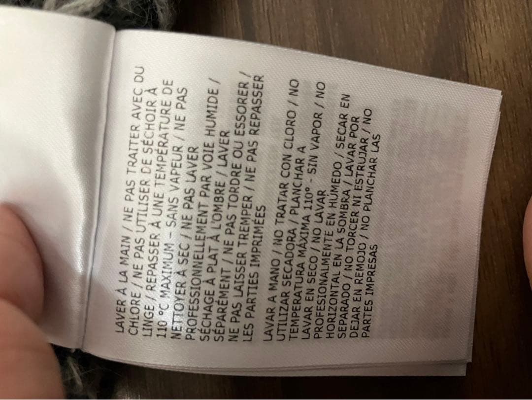 モンクレー　マフラー