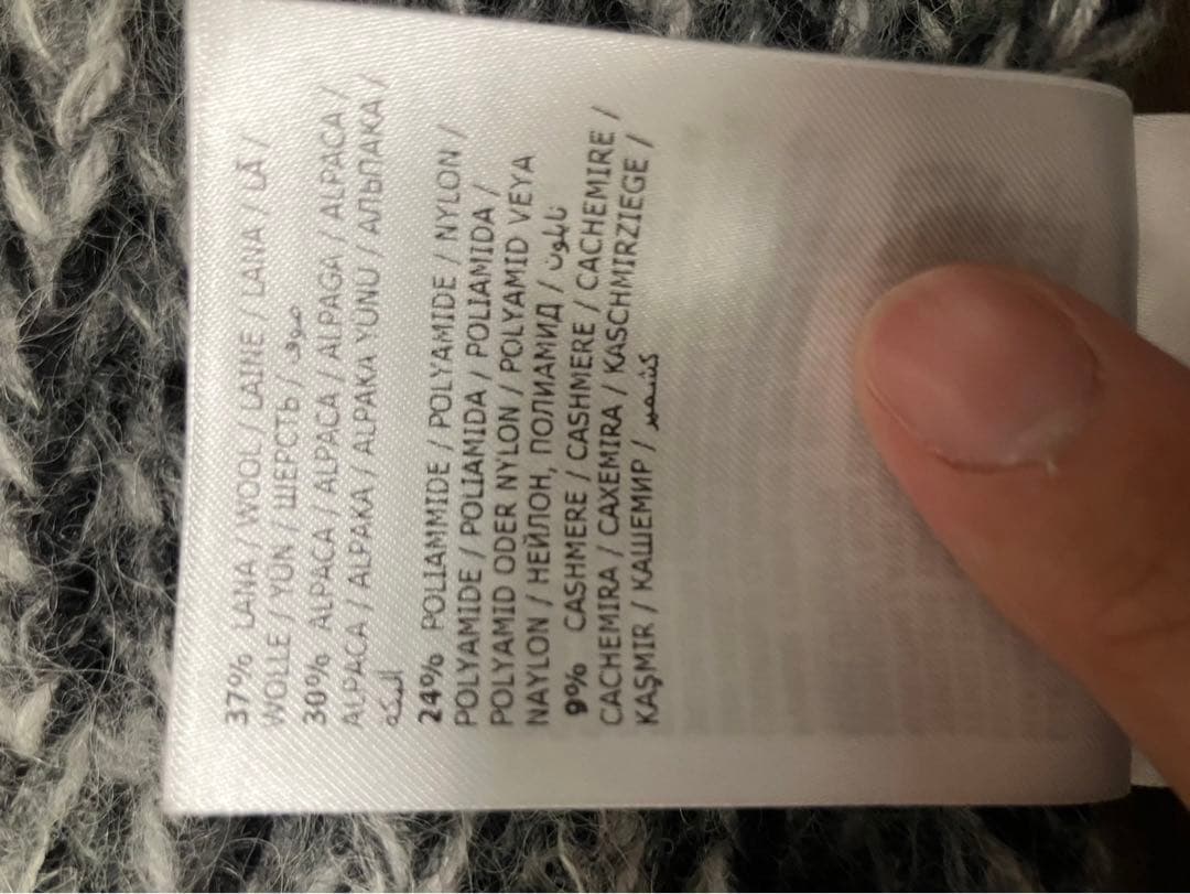 モンクレー　マフラー