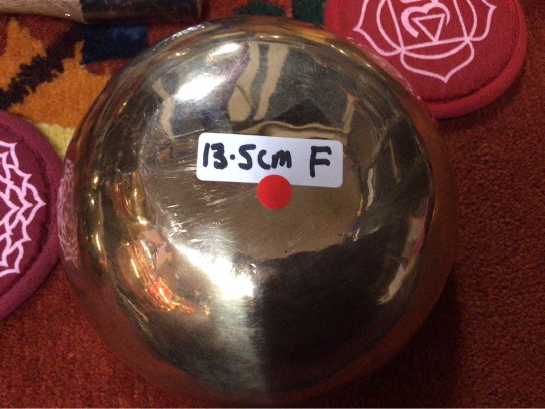 ⑦高音が美しい手打ちのminiシンギングボウル7チャクラセット【RED SET】