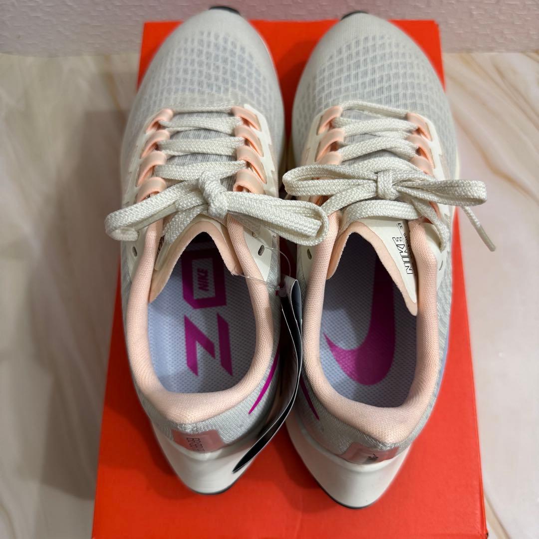 靴 Nike Air Zoom Pegasus 37 'Pale Ivory' 24