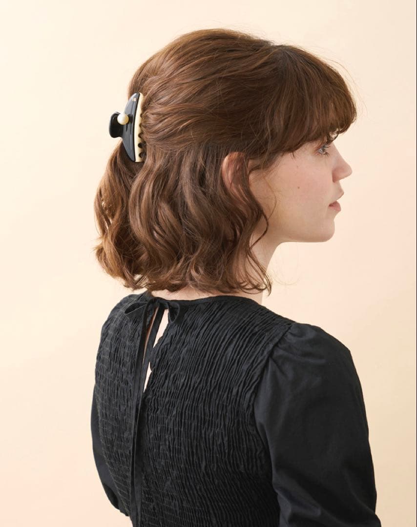 【新品未使用】人気完売品　アレクサンドル ドゥ パリ　パールクリップ　M