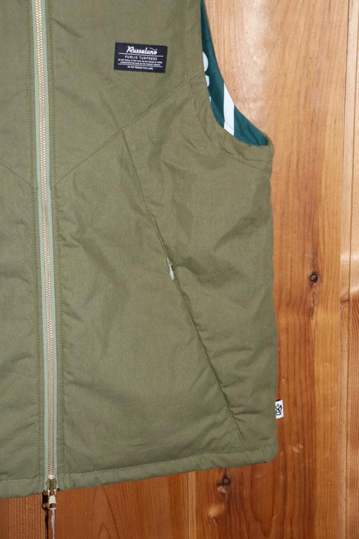 新品 Russeluno リバーシブル ベスト 中綿 (4/M) Ⓗ
