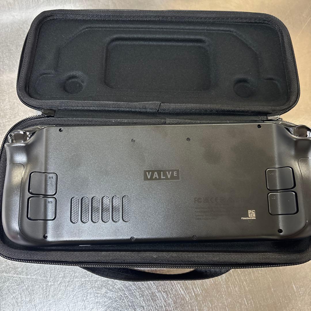 LayLay　Valve Steam Deck キャリングケース付き