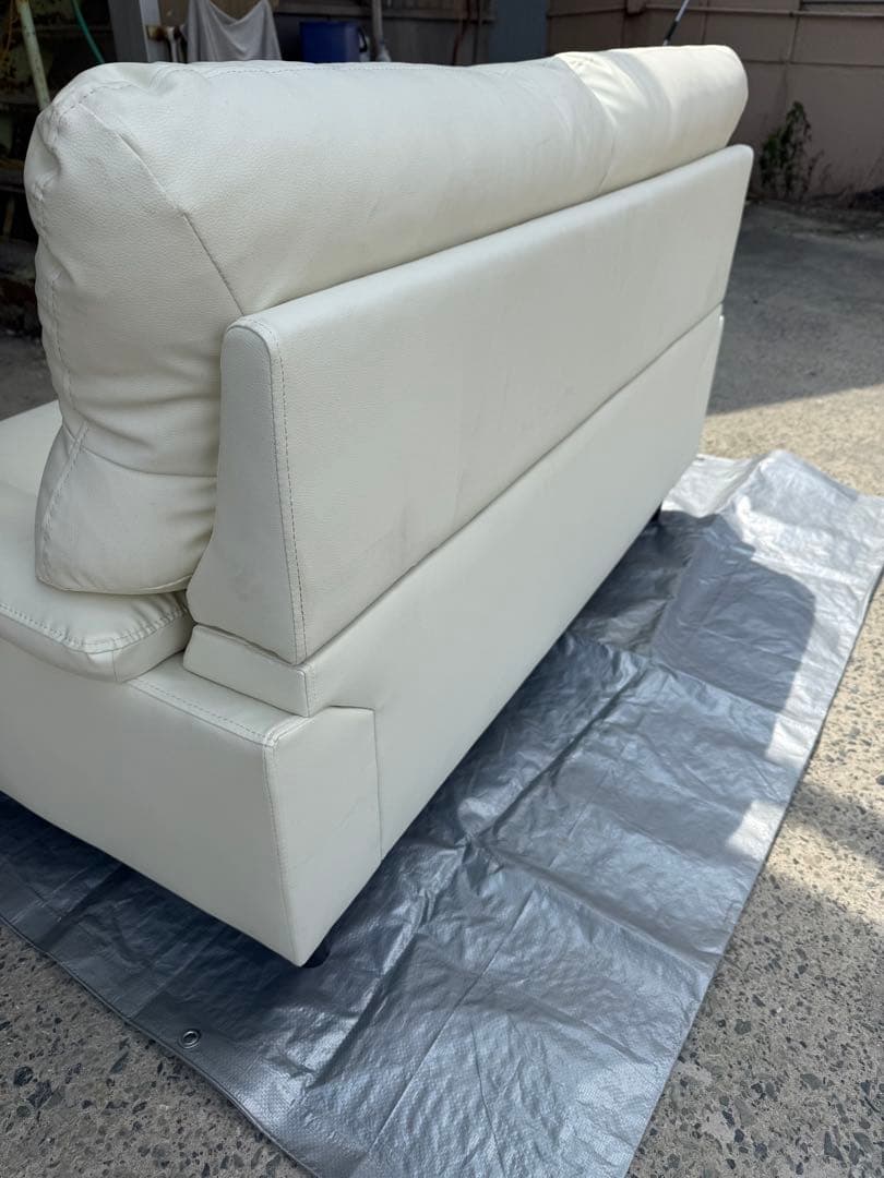 SALE ニトリ 合成皮革2人掛けソファ