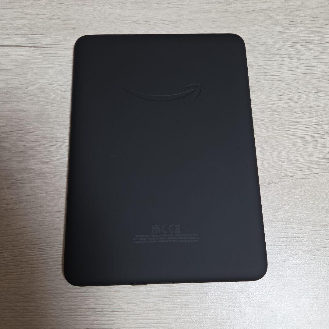 Kindle Paperwhite (16GB) 12世代　ブラック