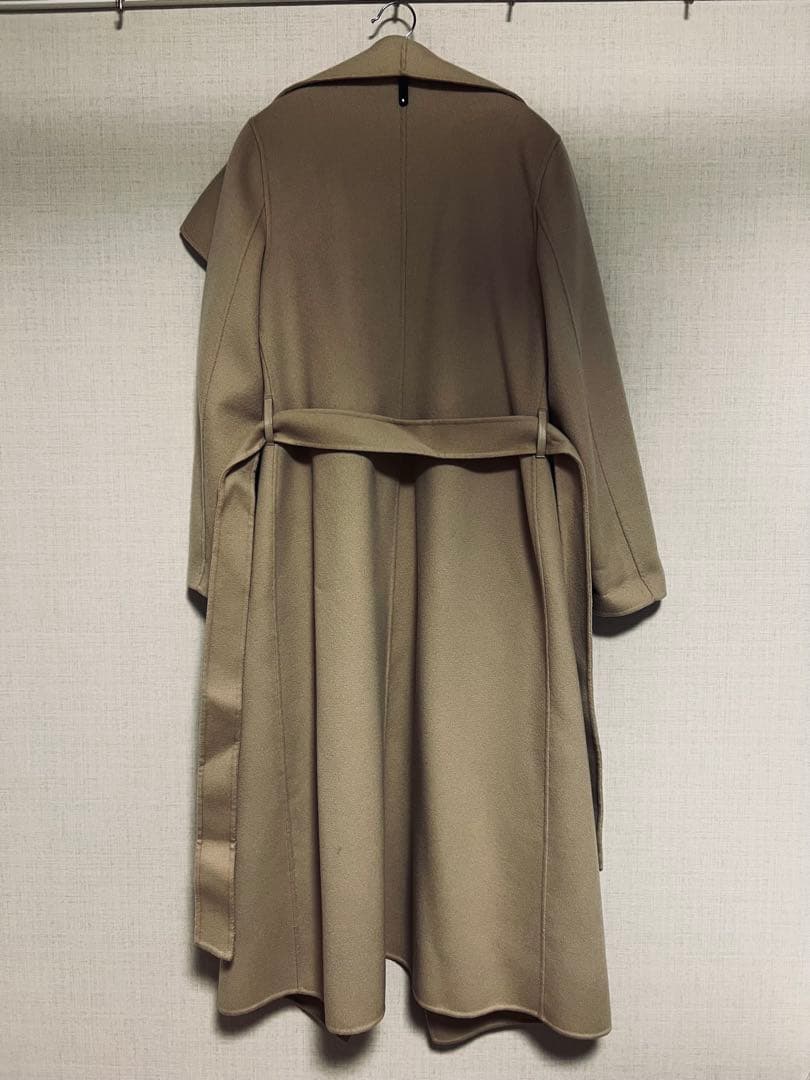 マッカージュ　ベージュコート