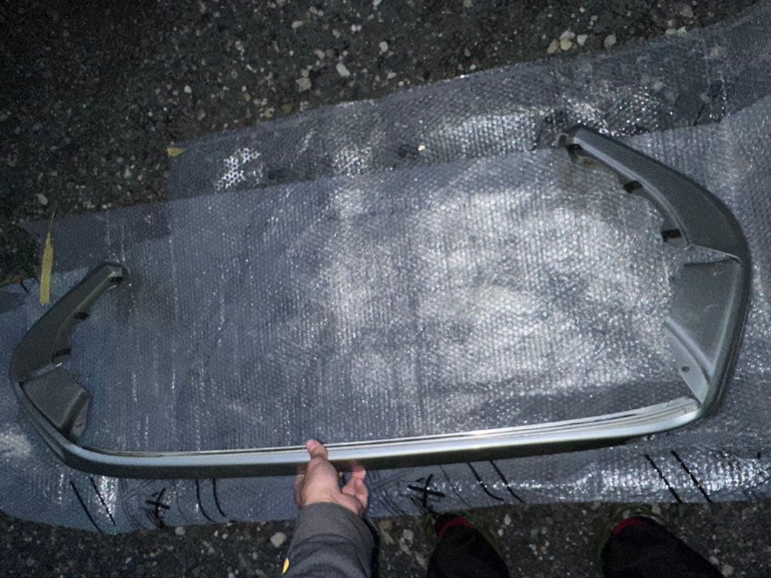 ls400（10セルシオ）　純正リップ