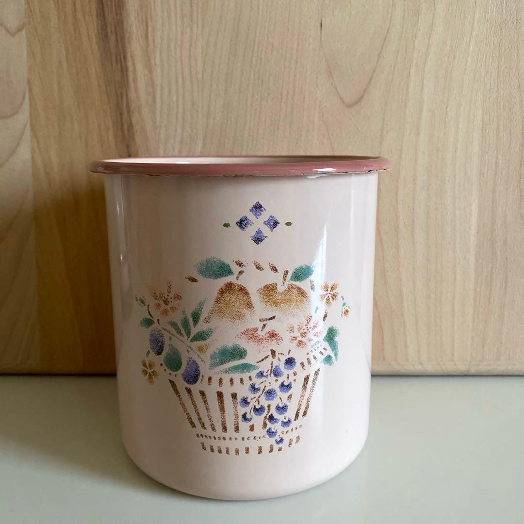 Manyマニープロヴァンスホーローキャニスター+ホーローバット大中小の4点セット