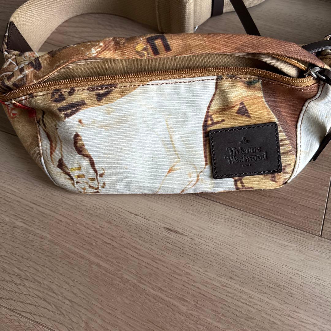 あっこ　Vivienne Westwood ウエストポーチ