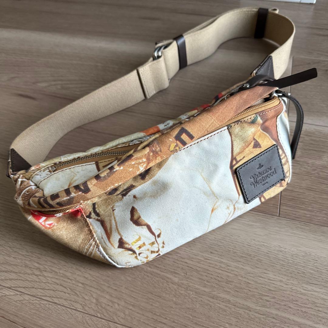 あっこ　Vivienne Westwood ウエストポーチ