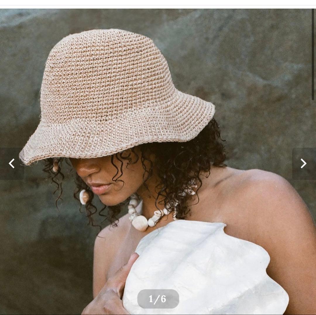 ハンドメイド　ベージュ 麦わらストローバケットハット①