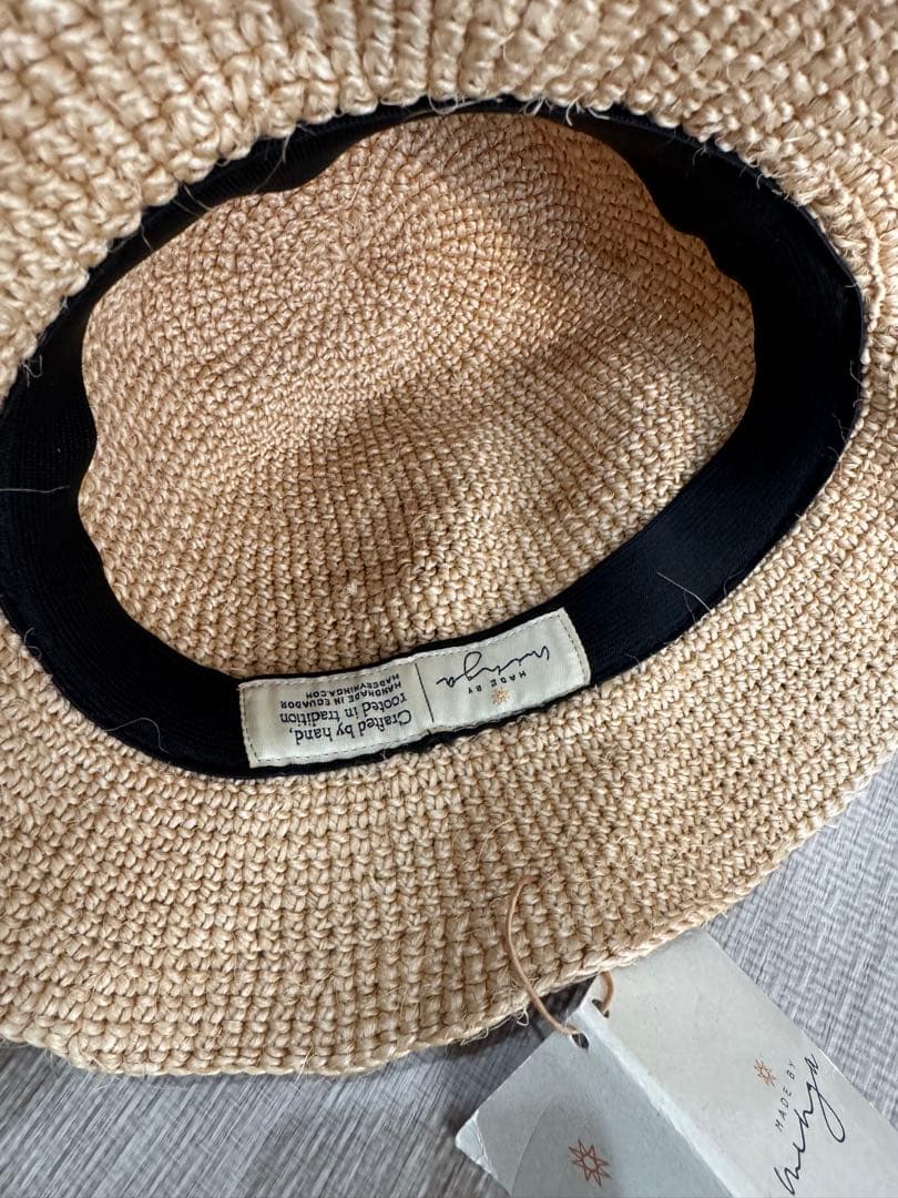 ハンドメイド　ベージュ 麦わらストローバケットハット①