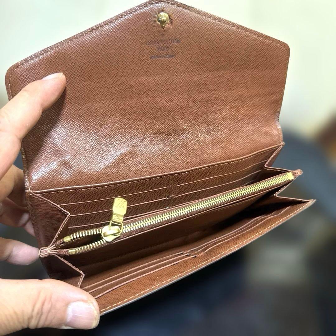 14☆優良品♪カード16枚タイプ☆サラ長財布