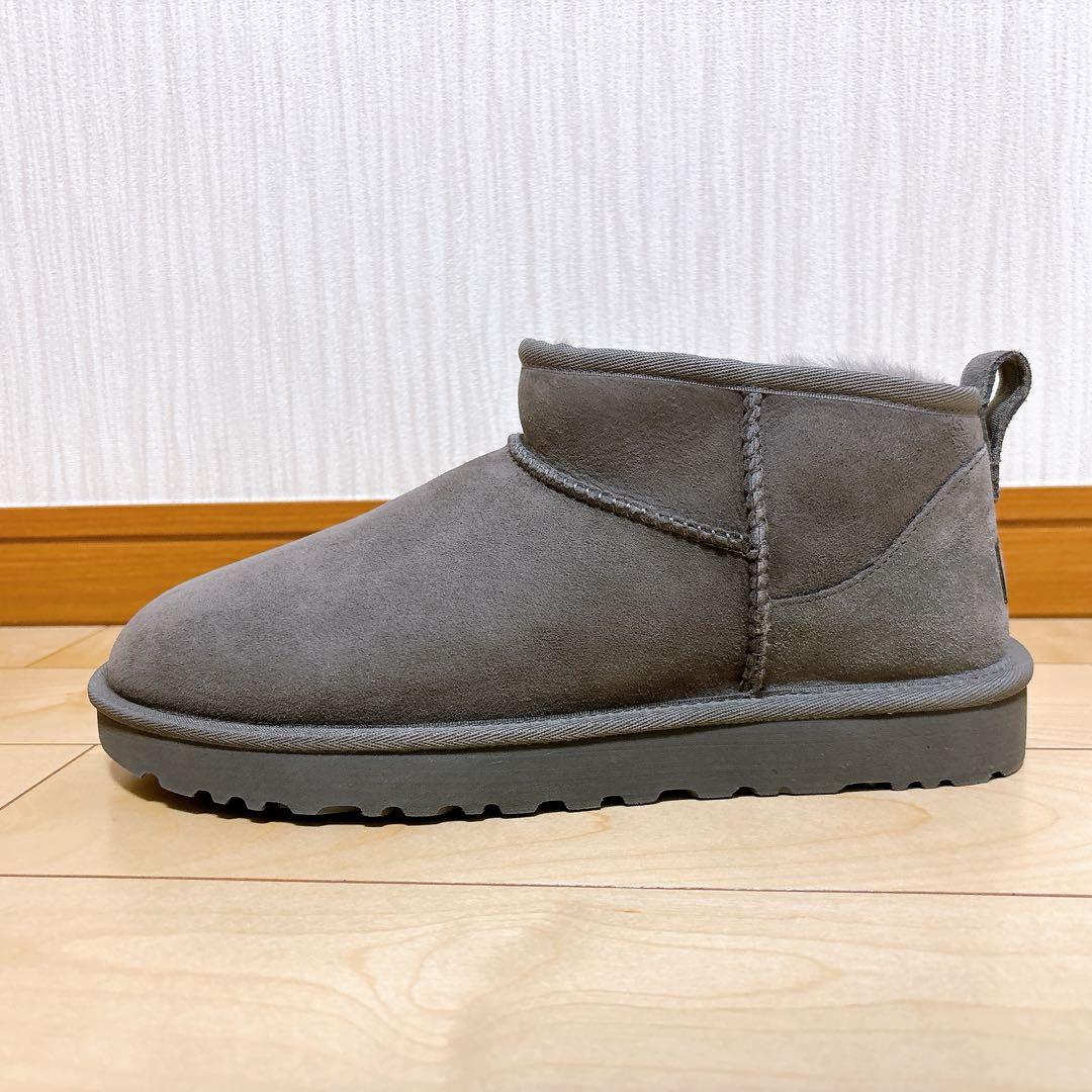 未使用シール付き◎送料込み/匿名配送◎UGG ウルトラミニ　ムートンブーツ