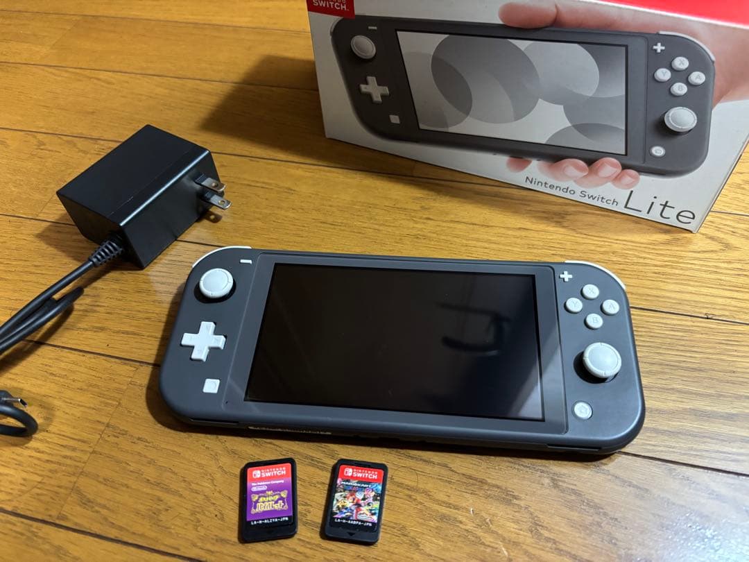 NintendoSwitchLightポケモンバイオレットマリオカート8DX付き