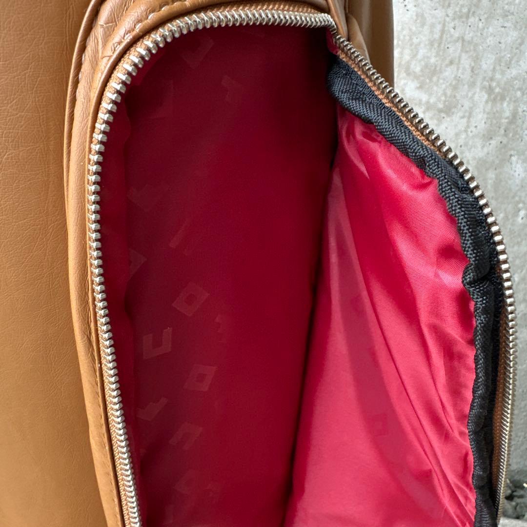 ONOFFブラウン レザー風 キャディバッグ　軽量