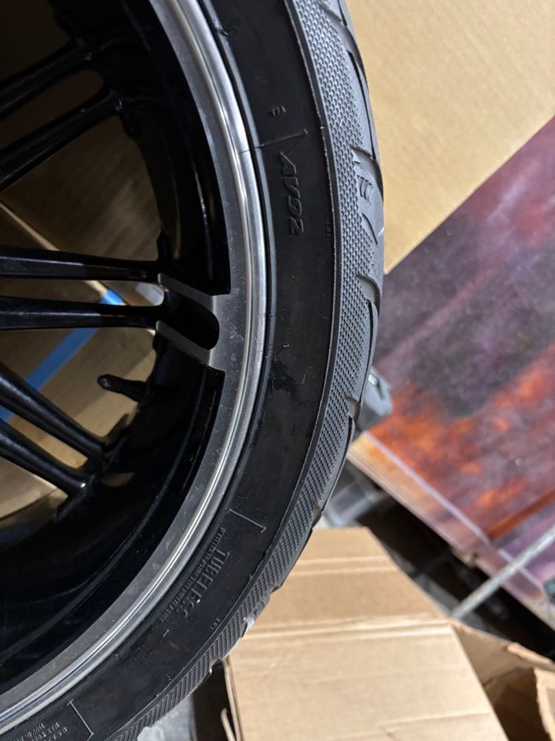 ブレイクアウト純正アルミホイールタイヤセット