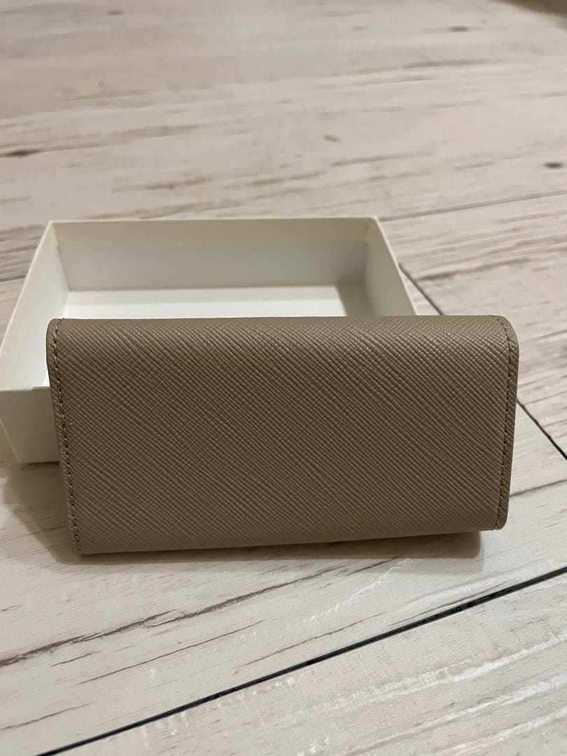 agnès b. グレー キーケース