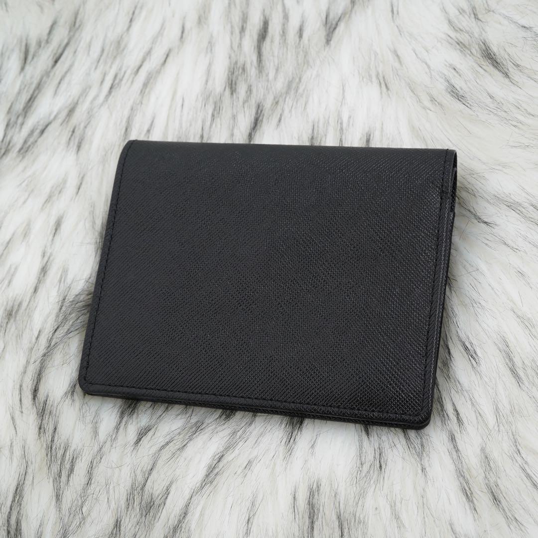 新品未使用品　BURBERRY LONDON 二つ折り財布　ノバチェック　黒