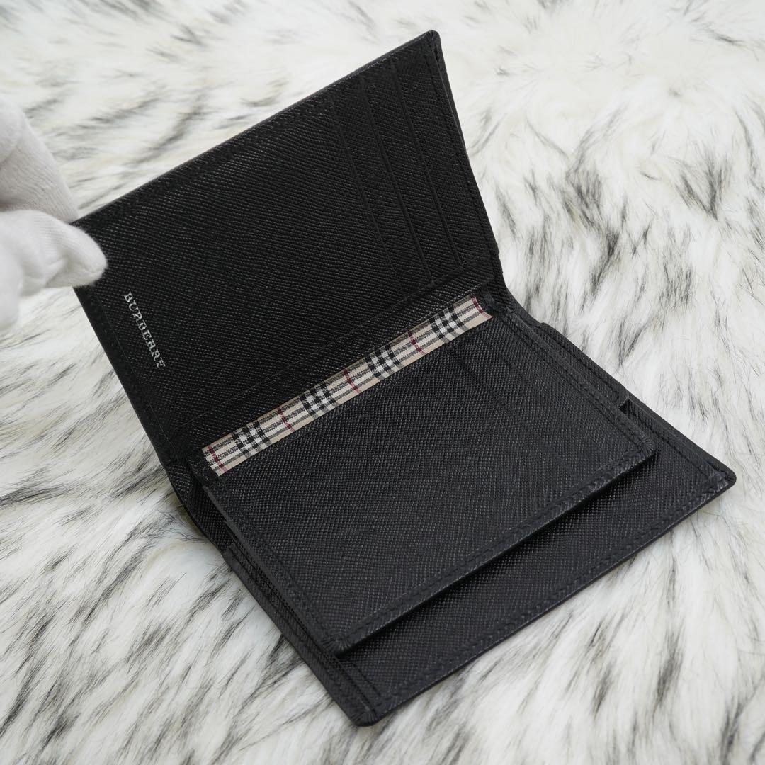新品未使用品　BURBERRY LONDON 二つ折り財布　ノバチェック　黒