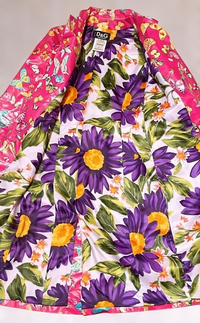 D&G　DOLCE&GABBANA　蝶プリント トレンチコート ピンク