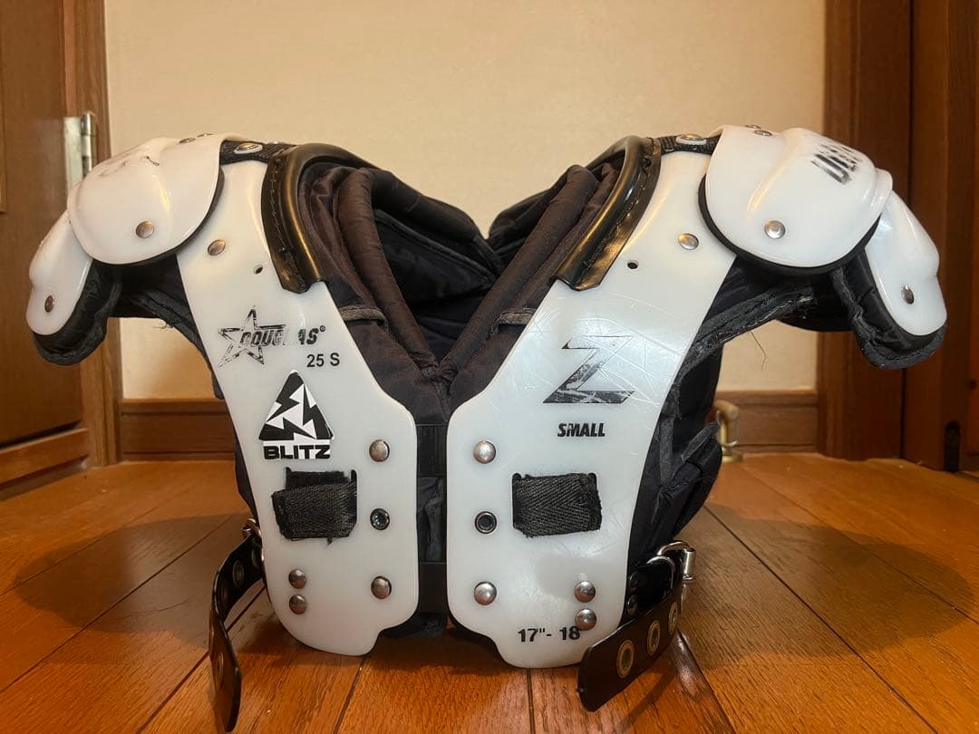 BLITZ Z ショルダーパッド Sサイズ