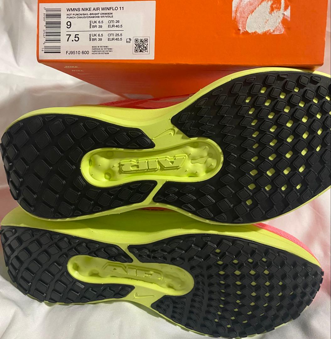 新品　Nike Air Winflo 11 ランニングシューズ 9