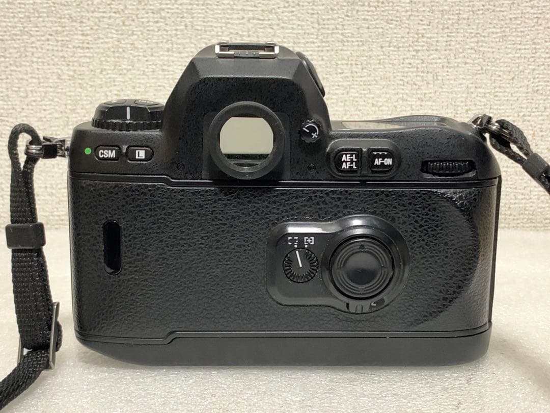 フィルムカメラ NIKON F100