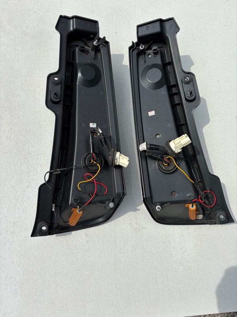 ワゴンR スティングレー　MH34 テールレンズ(社外品)