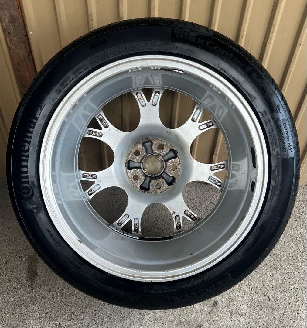 アルファロメオ純正18インチホイール＆タイヤ4本セットです。