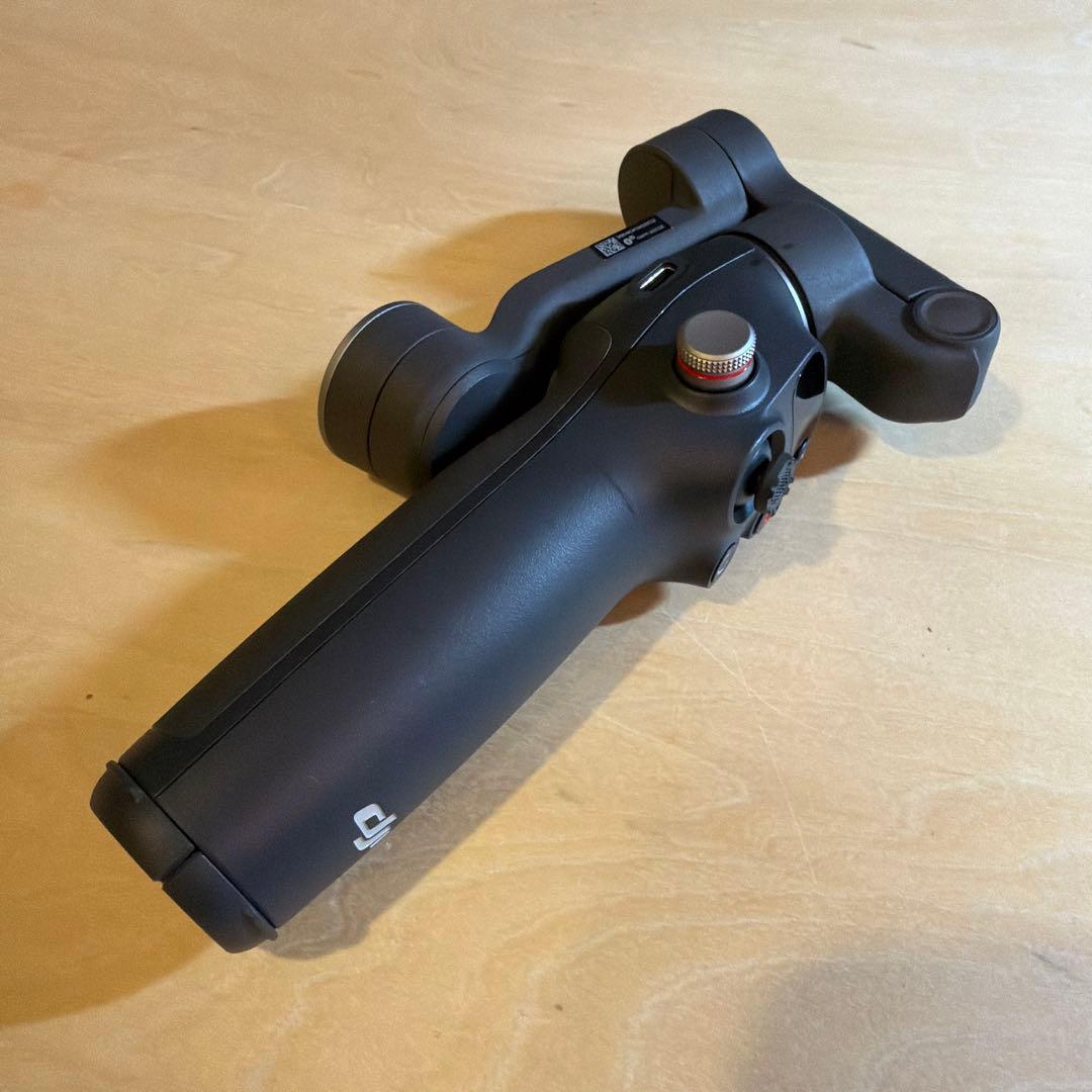 Osmo Mobile 7P スマートフォンスタビライザー（使用回数少なめ）