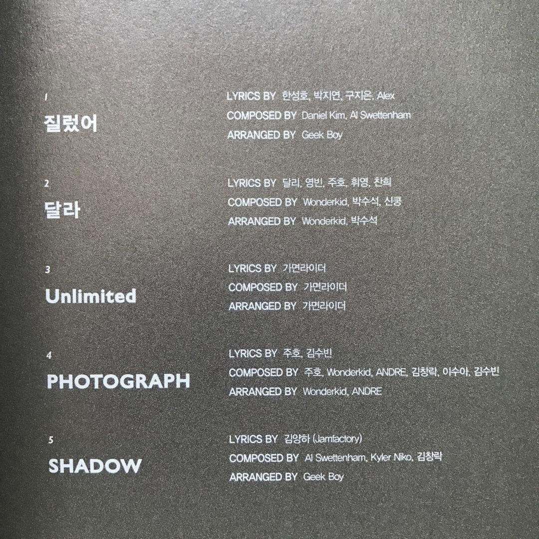 予約済み1000■SF9 『SENSUOUS』