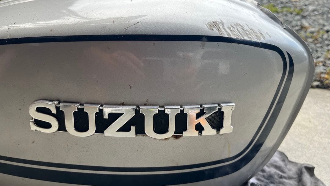 GT380 B4 純正タンク　レストアベース　外装 サンパチ　gs550