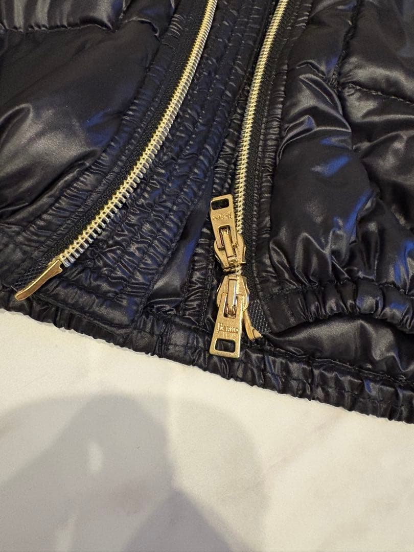 Hernoヘルノ ダウンベスト フード付黒 サイズ40