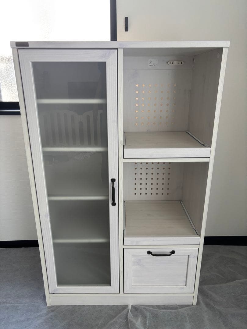 【値下げしました！】佐藤産業　キッチンボード　レンジボード　レンジ台　食器棚　白