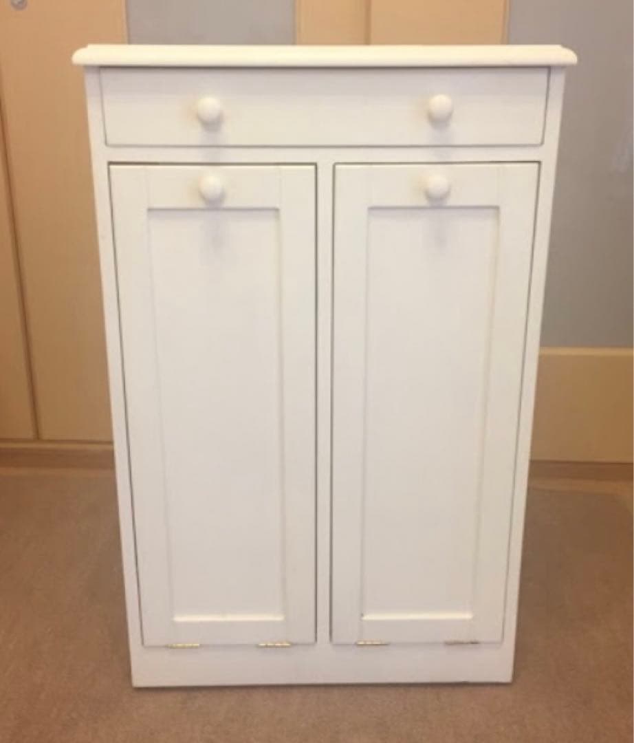 未使用展示品☆送料込☆カントリー調家具⭐️オシャレなゴミ箱☆