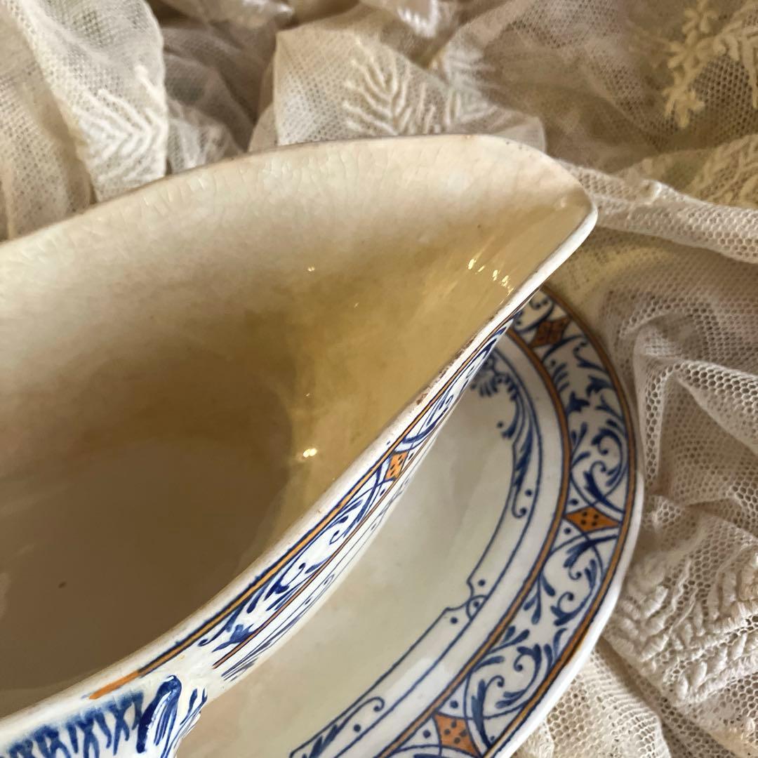 フランスアンティークソーシエール　クレイユエモントロー　コルベール　レア