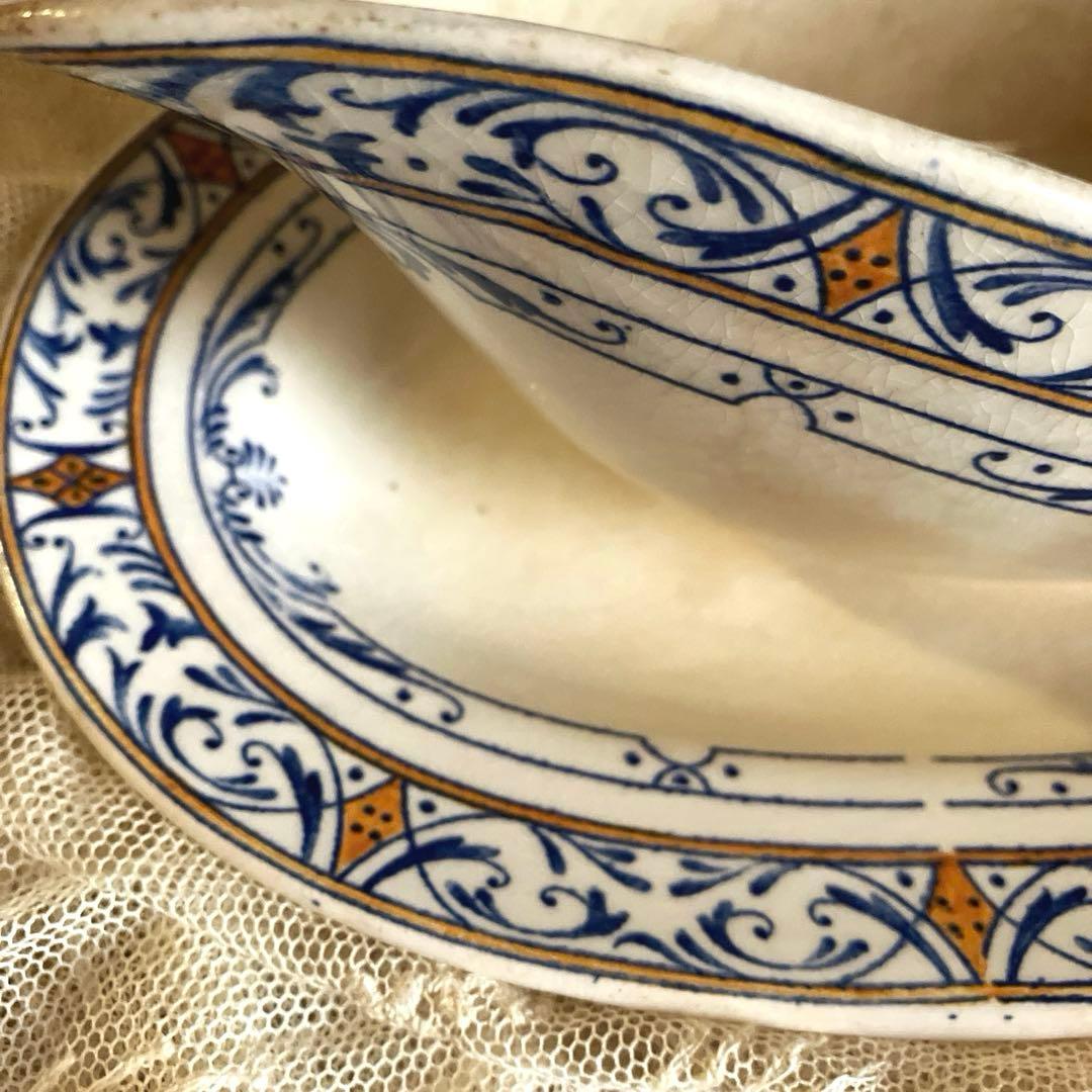 フランスアンティークソーシエール　クレイユエモントロー　コルベール　レア