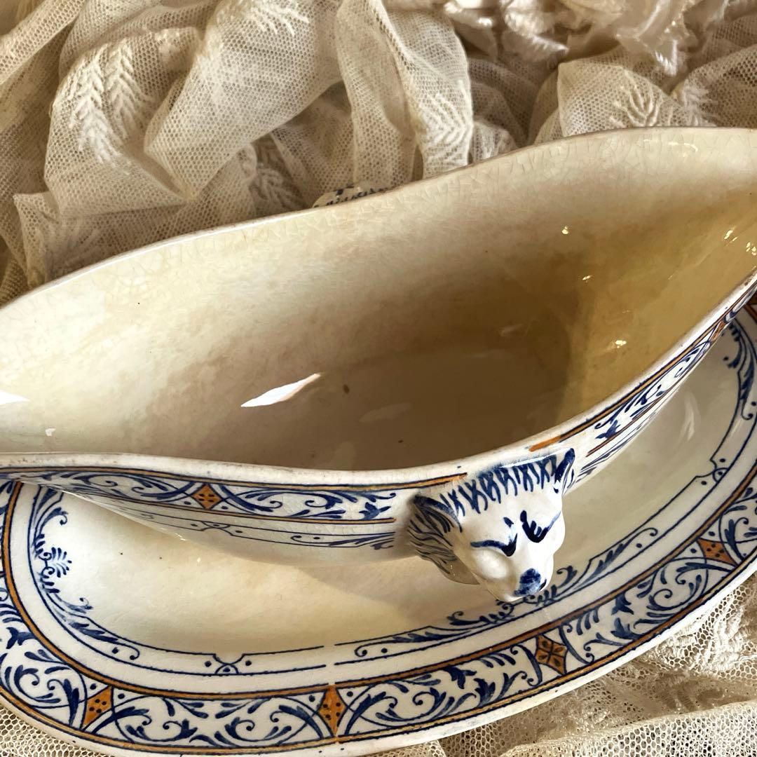 フランスアンティークソーシエール　クレイユエモントロー　コルベール　レア