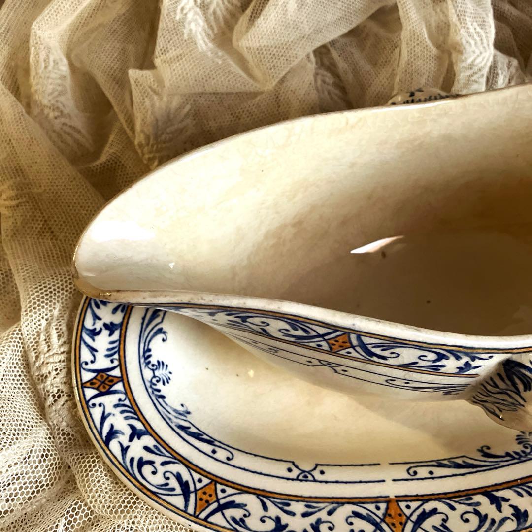 フランスアンティークソーシエール　クレイユエモントロー　コルベール　レア