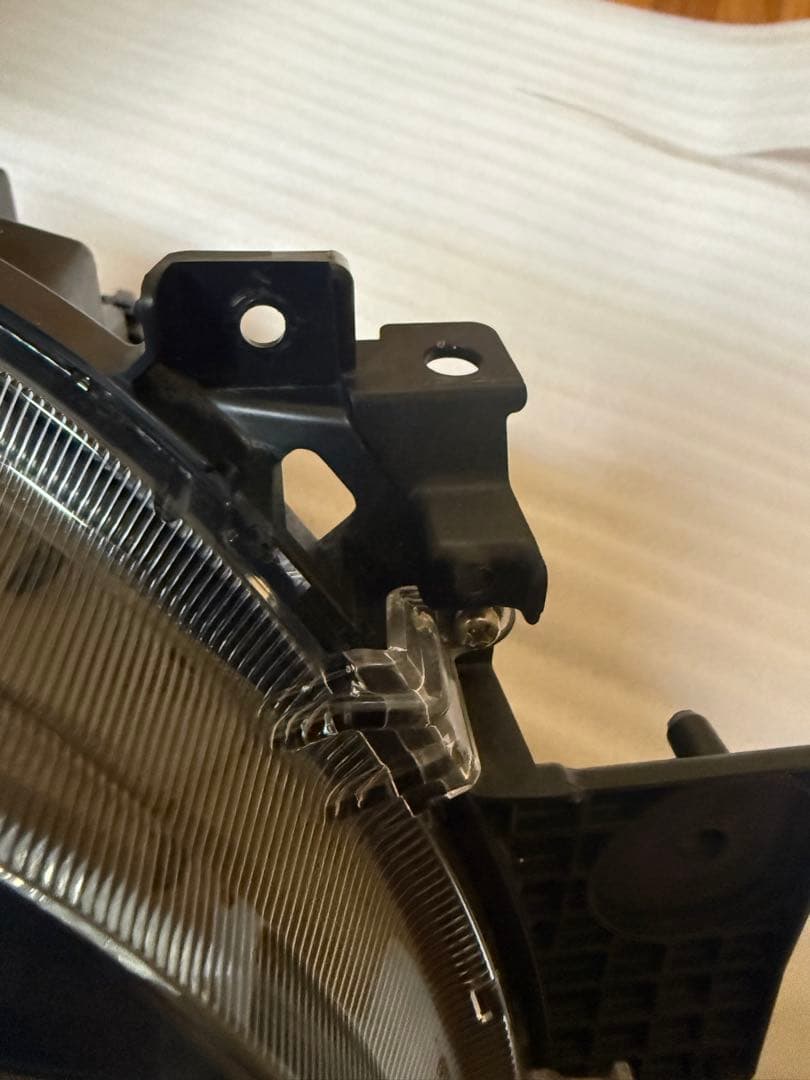 ワゴンRスマイル　LEDヘッドライト右