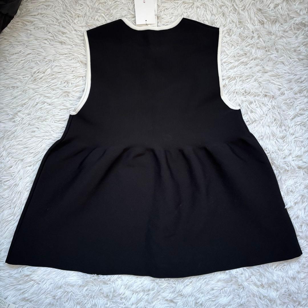 【未使用タグ付き】UNITED ARROWS ノースリーブ ベスト　ペプラム