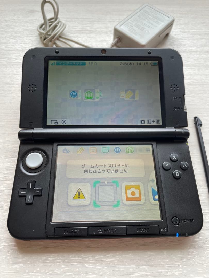 ニンテンドー3DS LL レッド×ブラック 完動品