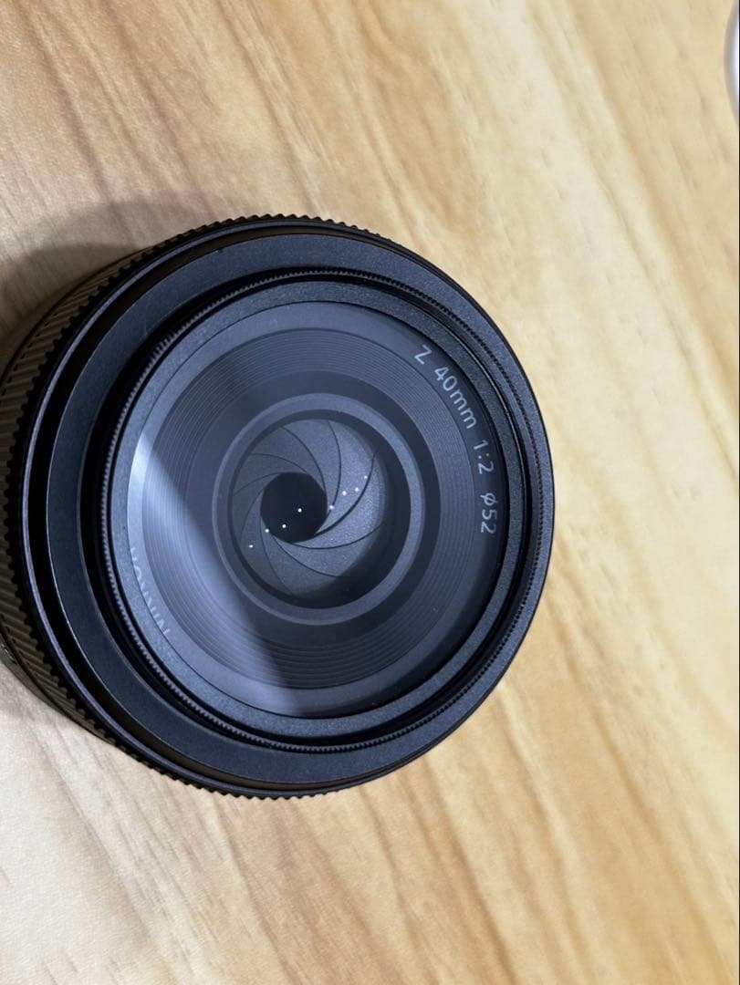 NIKKOR 40mm f/2 レンズ