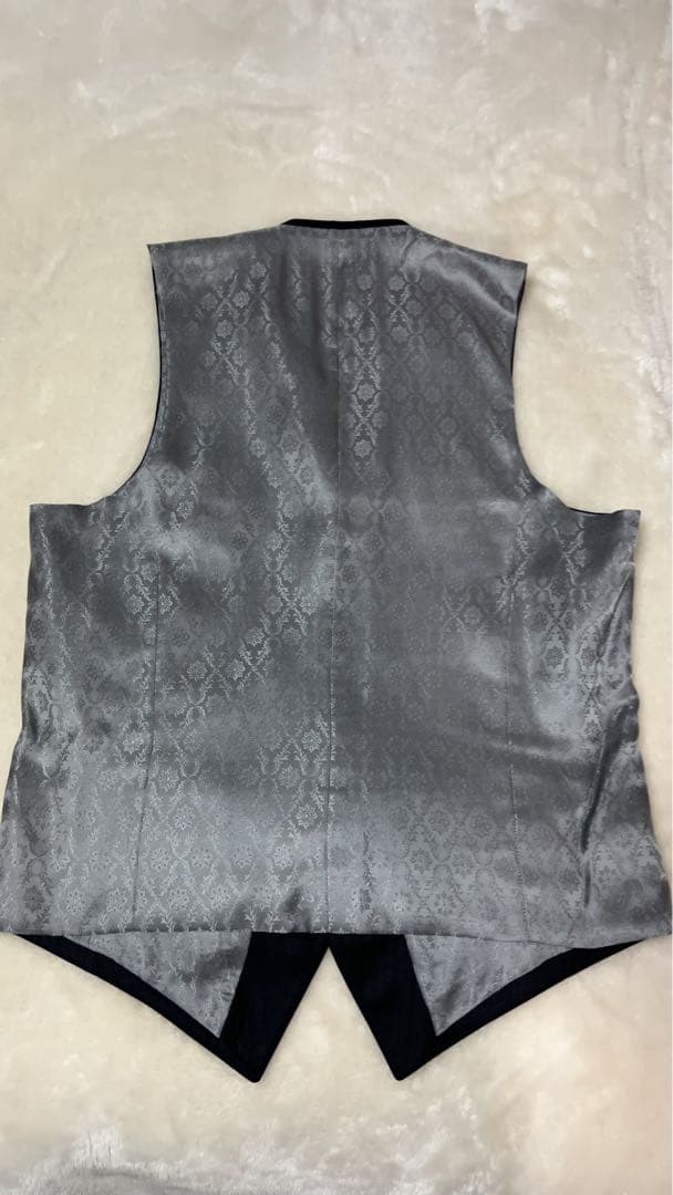 ロロピアーナ　ブラック シャドーストライプ ビジネススーツ（フォーマル兼用）