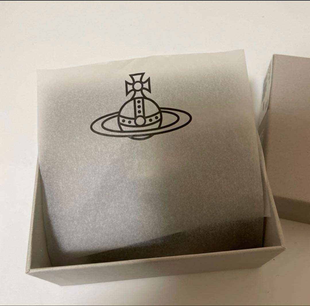 Vivienne Westwoodヴィヴィアン 三つ折り　財布　黒　シルバー